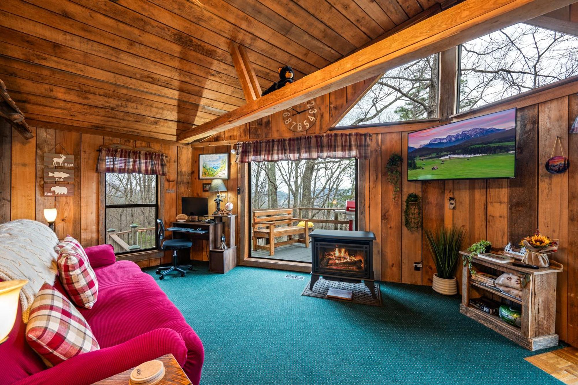 10 Miles Away From The Heart Of It All! Pigeon Forge Exterior foto